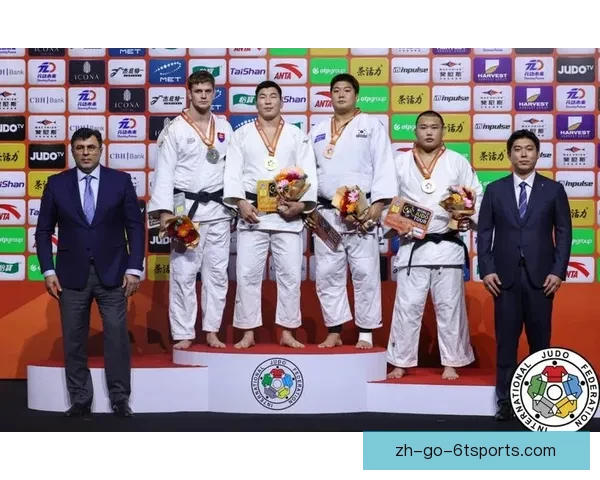 柔道公开赛：精彩对决引领潮流